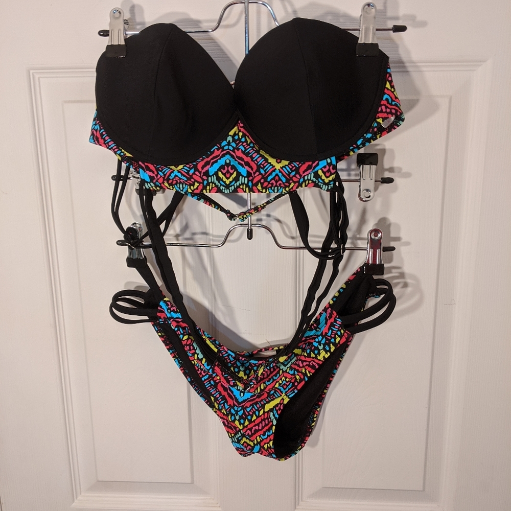 Two-piece bathing suit